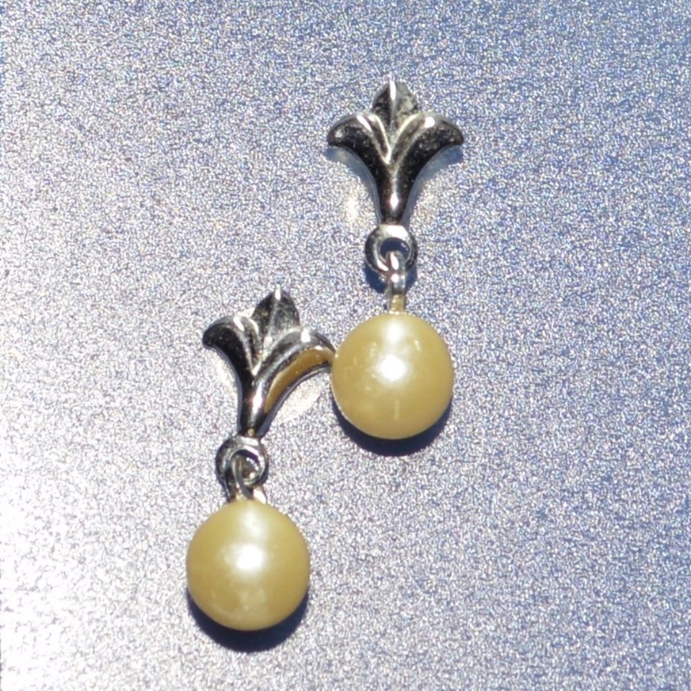 Fleur De Lis Inspired Earrings with Gold Pearls